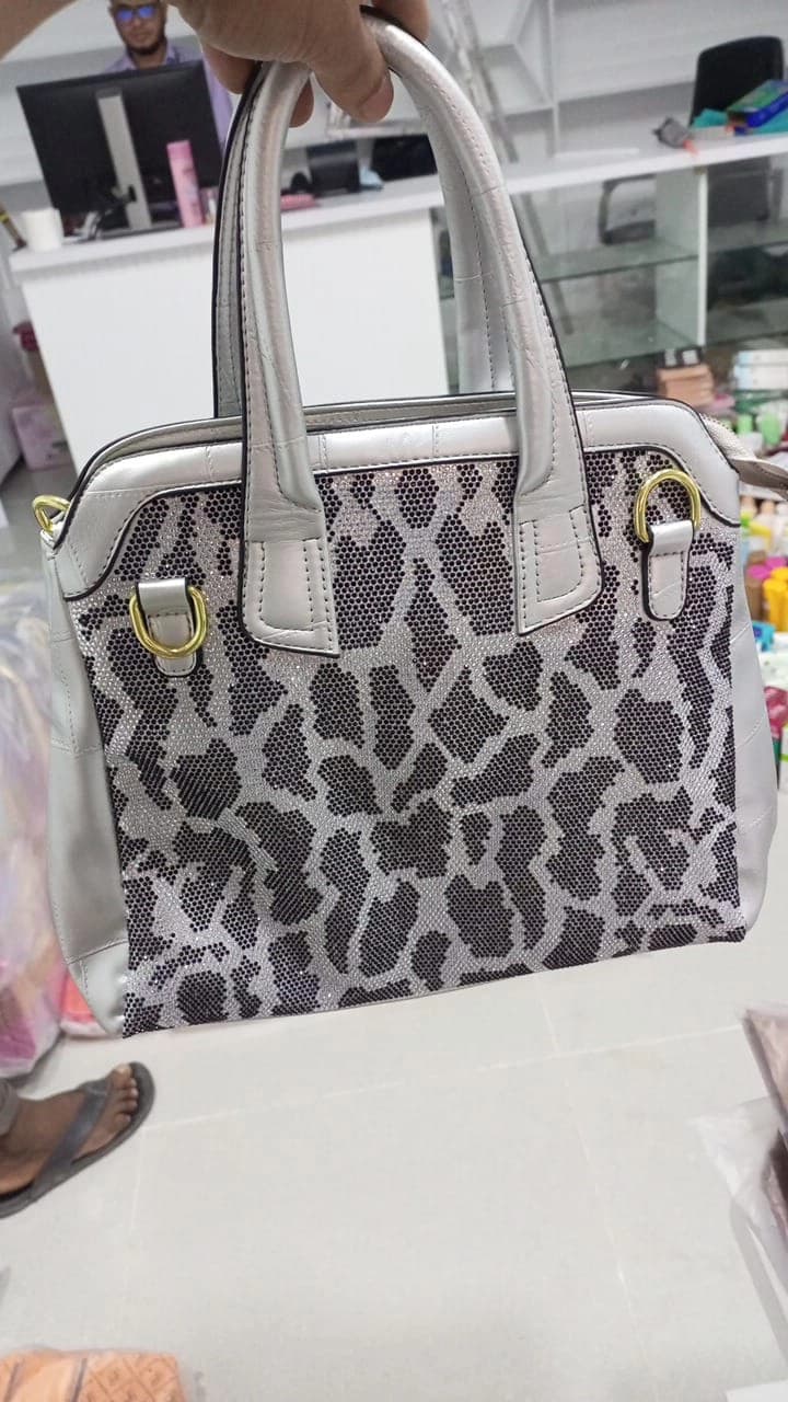 Stylish Ladies Bag-46839