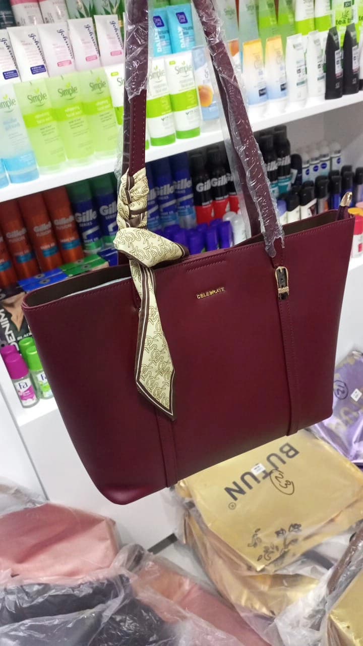 Stylish Ladies Bag-712509