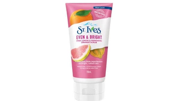 St. Ives Radiant Skin Pink Lemon & Mandarin Orange Scrub 150ml